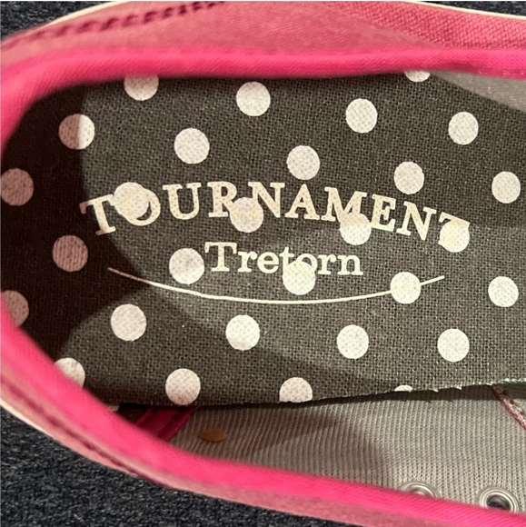 Tretorn Tournament Magenta Canvis Sneakers EUC - Picture 8 of 8
